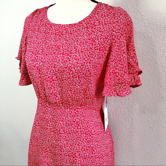Floral Retro Red Flutter Sleeve Sun Dress - Picture 4 of 6